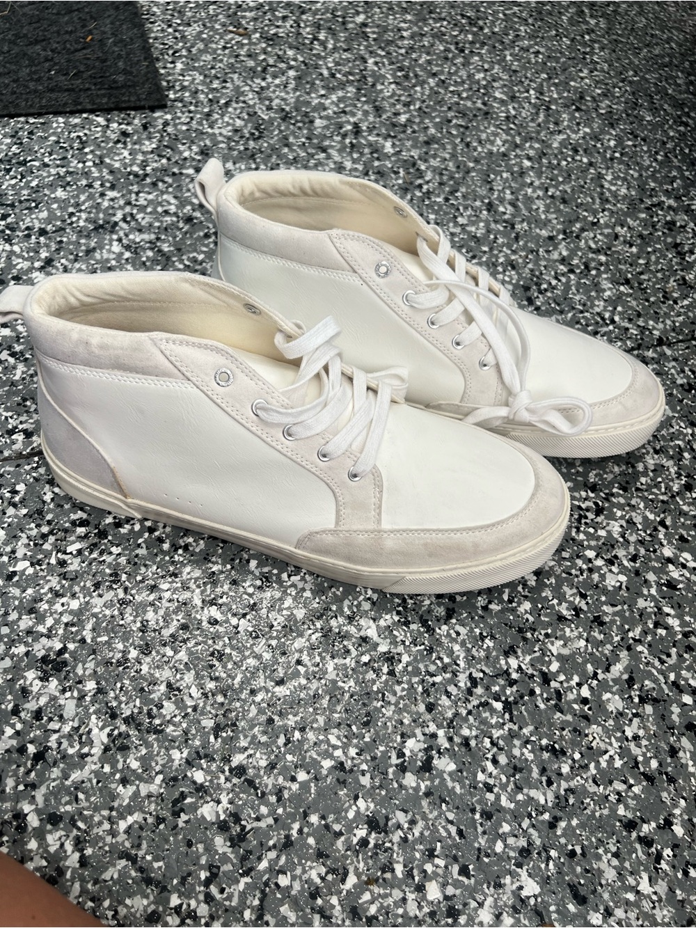 Old Navy Mens White High/Mid-Top Lifestyle Sneakers - Size 12